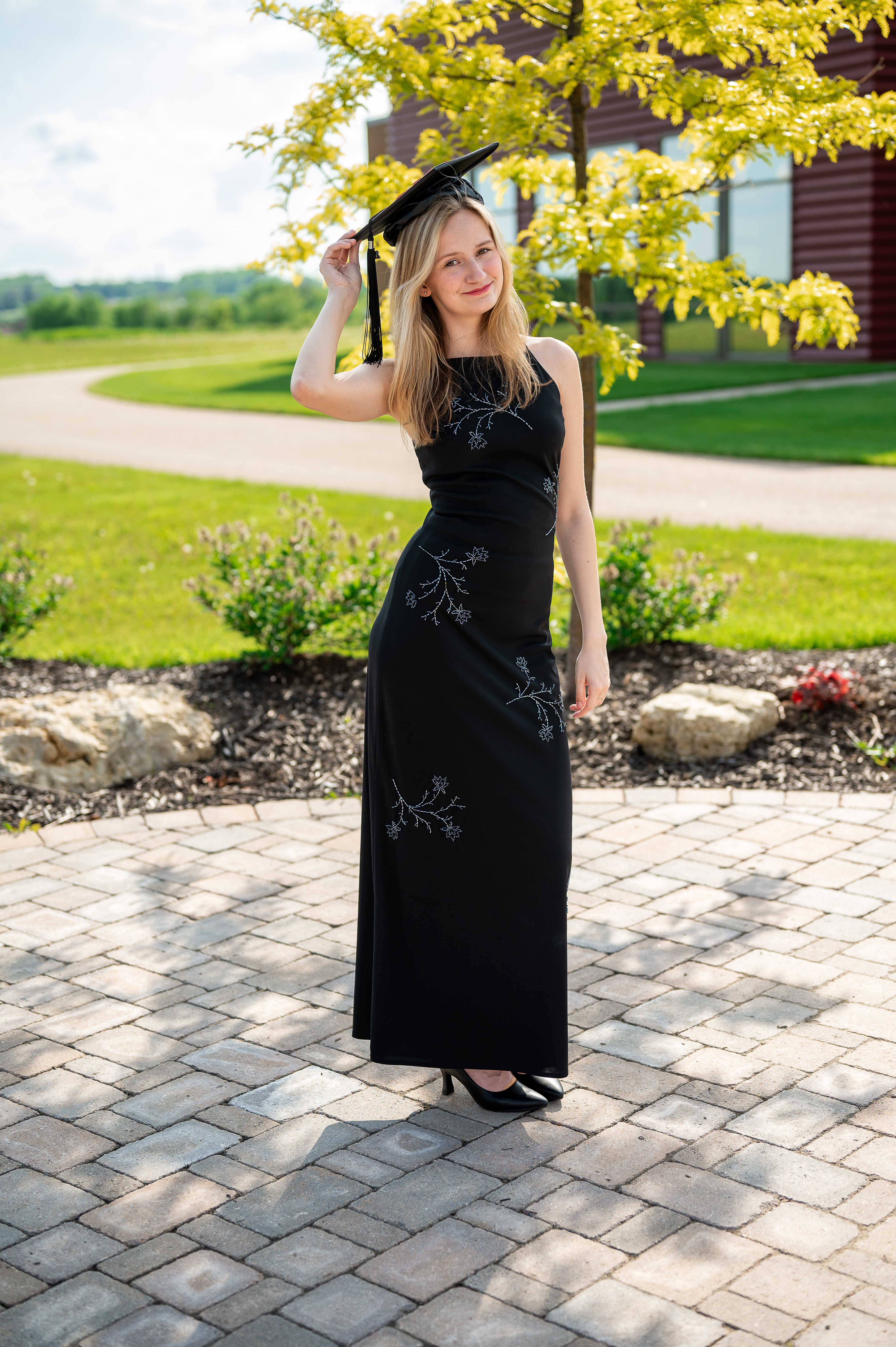 G Cap & Gown-12